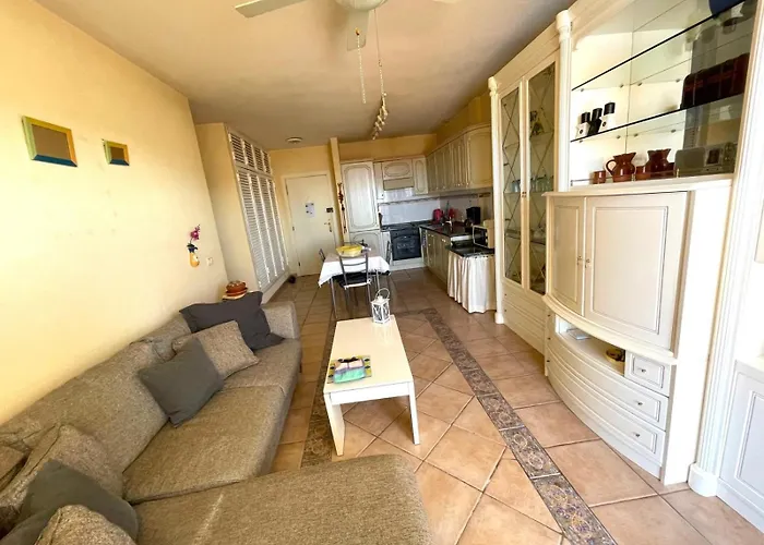 Marina Palace Vista Piscina